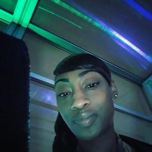 Meet your Posher, Earlean